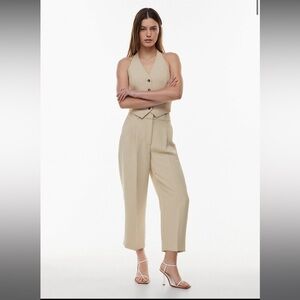 Aritzia Wilfred Effortless Crop